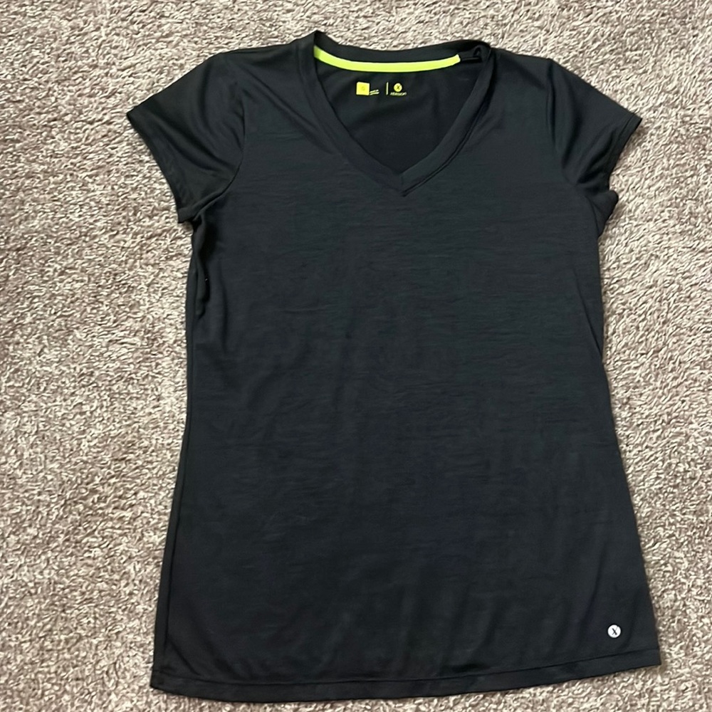 Black workout top